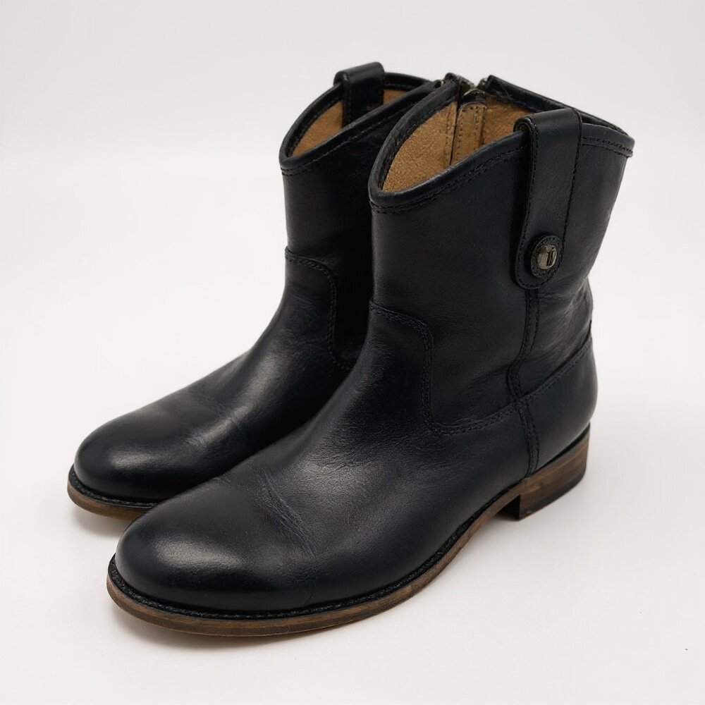 Frye Melissa Button Short Boots – Black Leather (Painted) Size 8 / 38.5